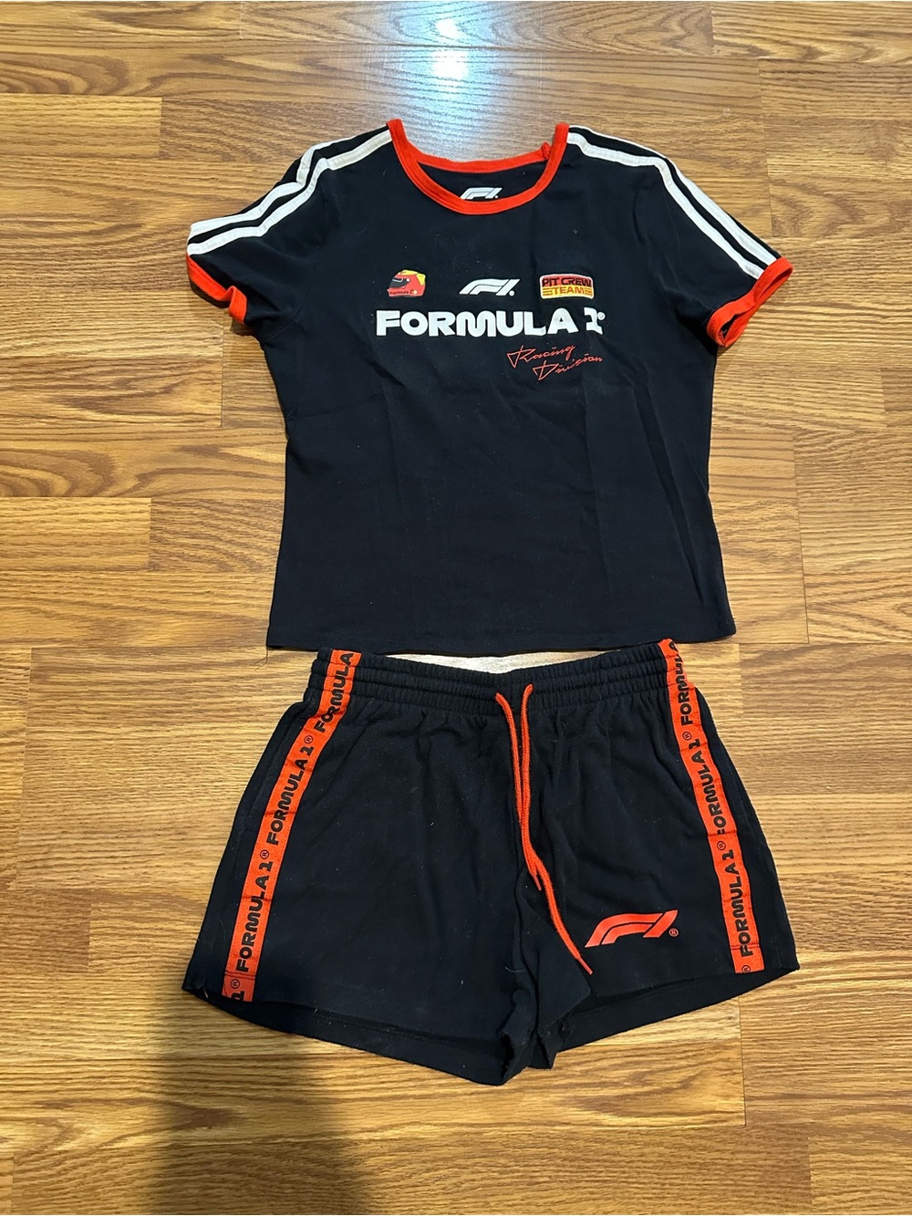 Formula 1 matching set